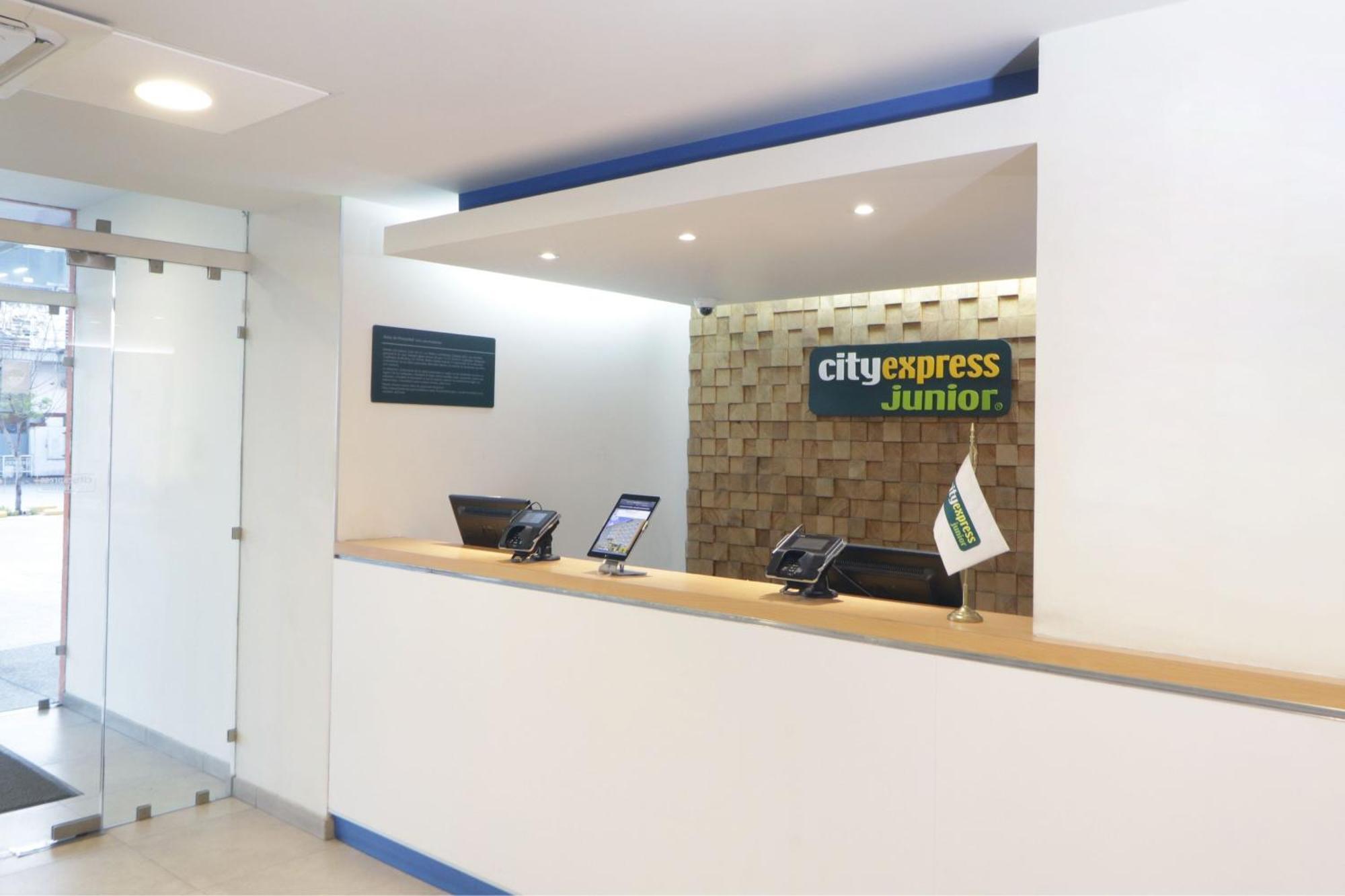 City Express Junior By Marriott San Luis Potosi Zona Industrial Ngoại thất bức ảnh